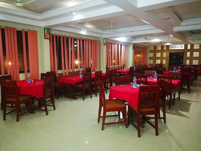 Food & Drinks 4, Misty Rock Hotel, Chamrajnagar