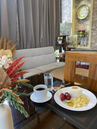 Food & Drinks, Eduardo's Resort, Calapan City