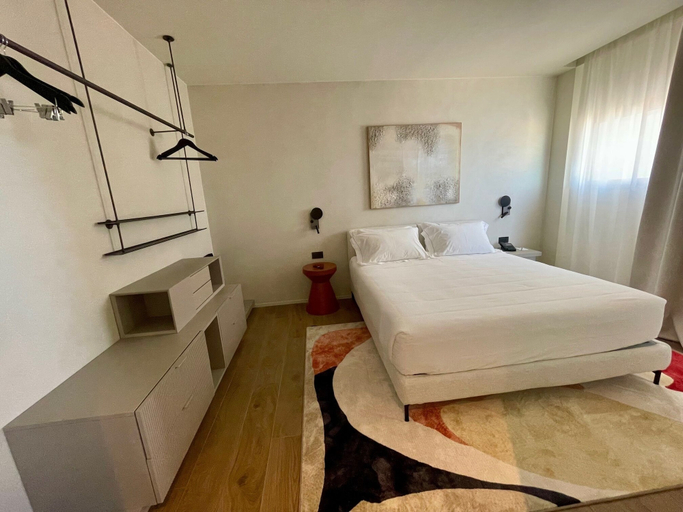 Bedroom 3, Opera Suite hotel Pesaro, Pesaro E Urbino