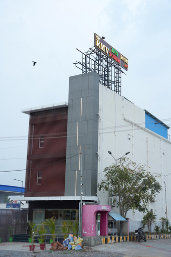 Exterior & Views 5, RMV Inn, Vellore