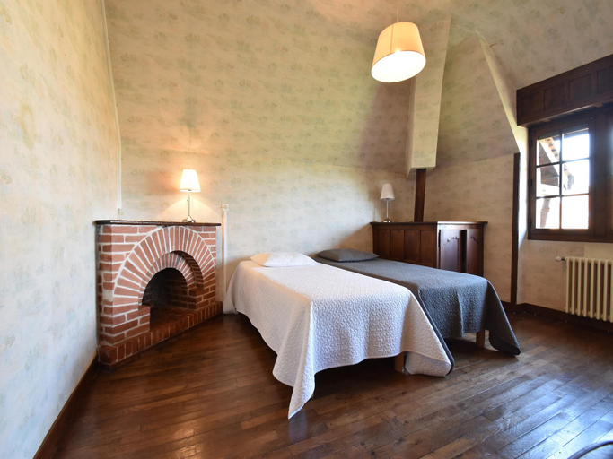 Bedroom, Elegant Mansion Stay in Belves, Dordogne