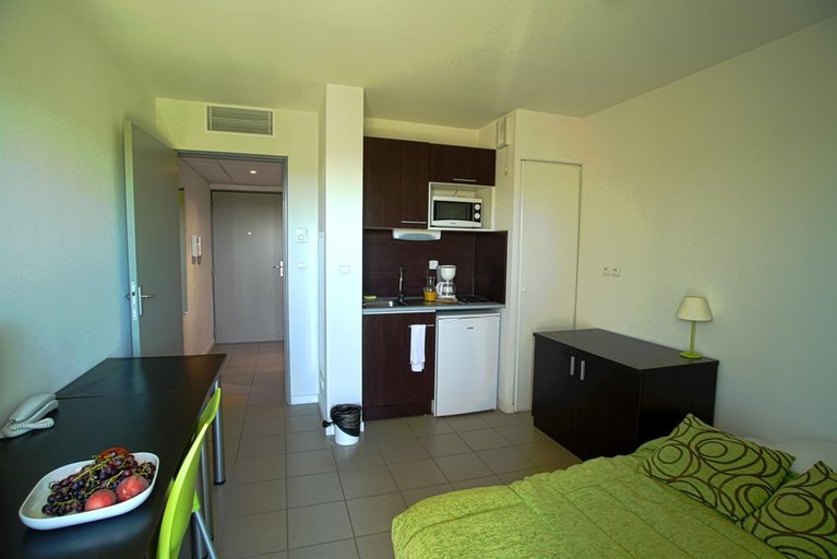 Bedroom 3, KOSY Appart'Hotels - Campus Del Sol Esplanade, Vaucluse