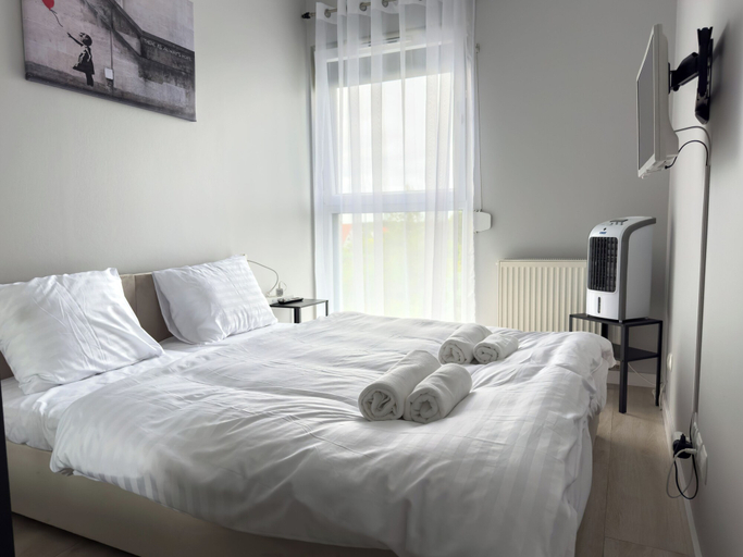 Others 5, RentPlanet - Apartament przy Lotnisku, Poznań City