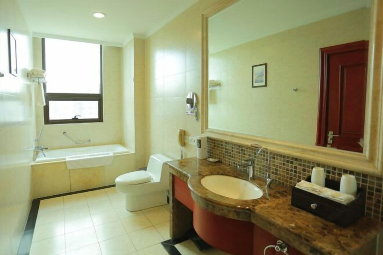 Bathroom 4, Hot Spring Leisure City International Hotel, Heihe