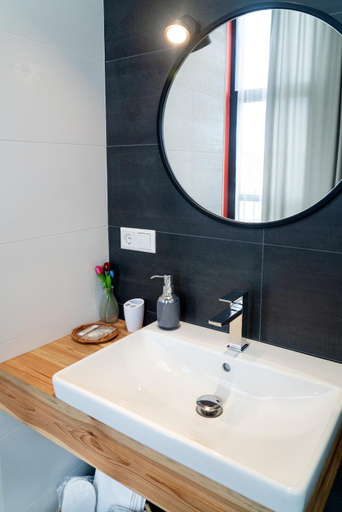 Bathroom 3, Erkan Alek Heritage Hotel