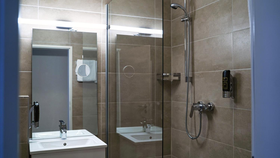 Bathroom 5, NP Hotel Königshof, Dortmund