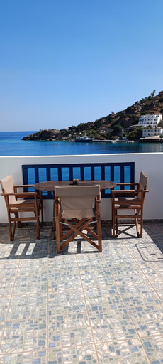 Others 5, Keramos, Crete