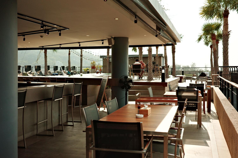 Food & Drinks 3, Kamala - 15 Min to Beach - Quiet Courtyard Stay, Phuket Island