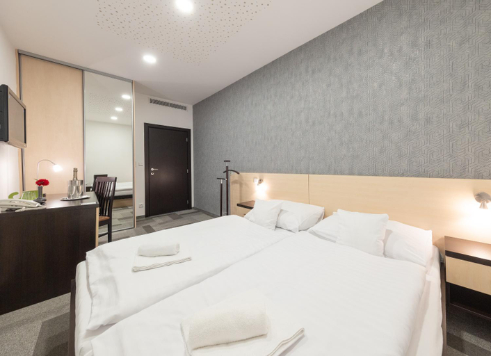 Bedroom 3, BNC Hotel - Restaurant - Bowling, Bratislava