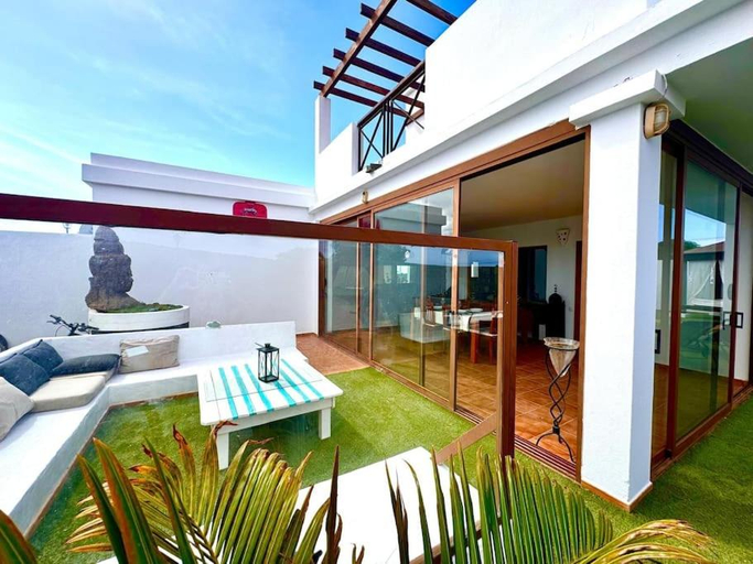 Others 3, Villa Bali, Las Palmas