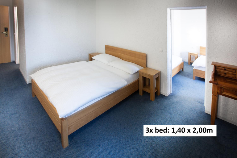 Bedroom 4, Elan Hotel, Limburg-Weilburg