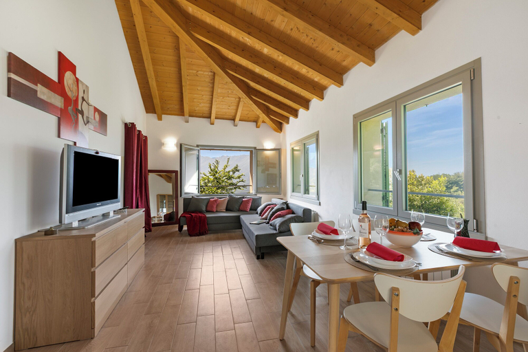 Living area 5, Viola Apartment, Varese
