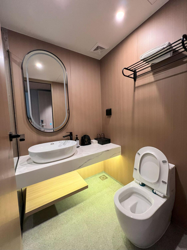 Bathroom 4, Grace Hotel, Rove - Lengakiki