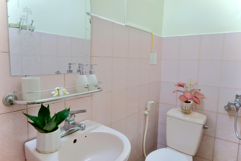 Bathroom 1