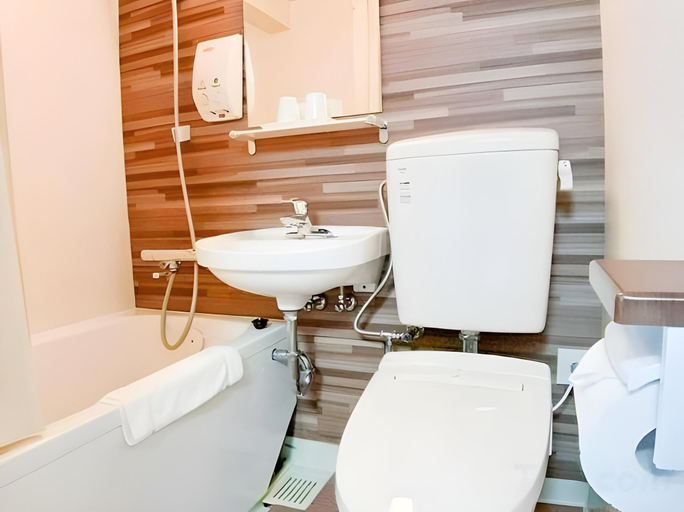 Bathroom 4, Chang Tee Hotel Ikebukuro, Toshima