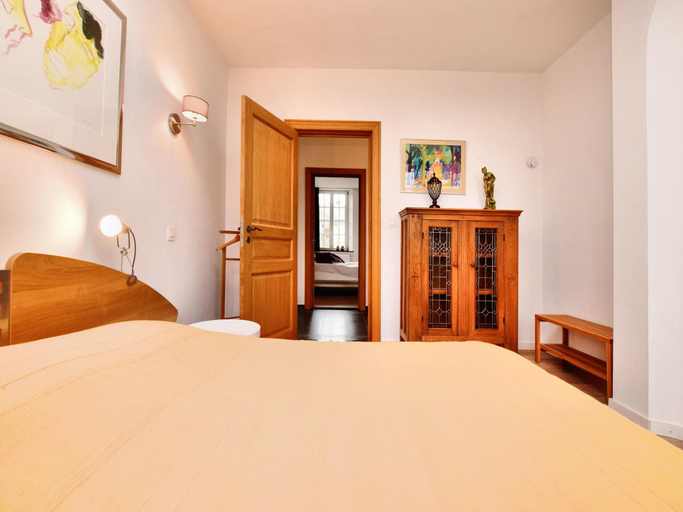 Bedroom 1, Countryside Escape for 9, Namur