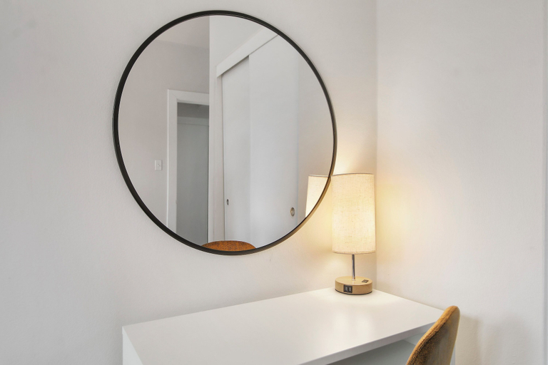 Bathroom, Sleek 2BR - Hyde Park 405, Cook