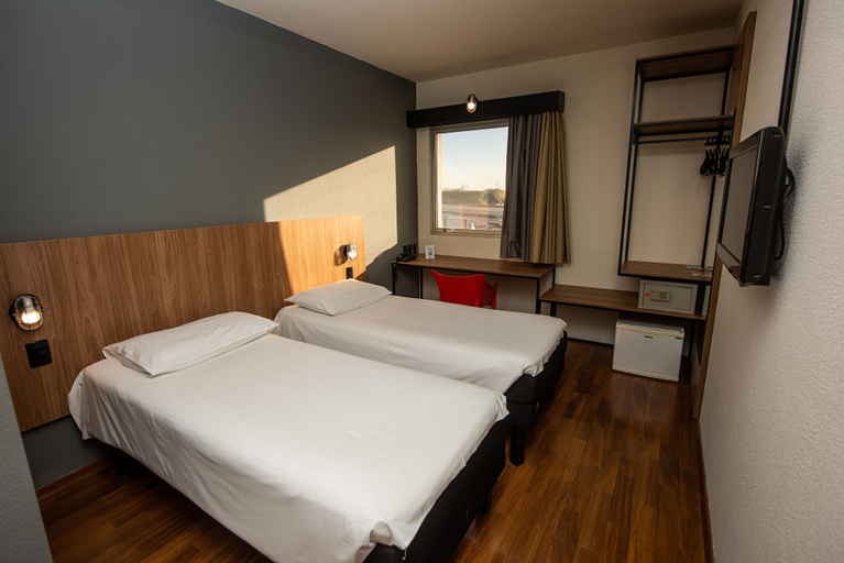 Bedroom 3, ibis Betim, Betim