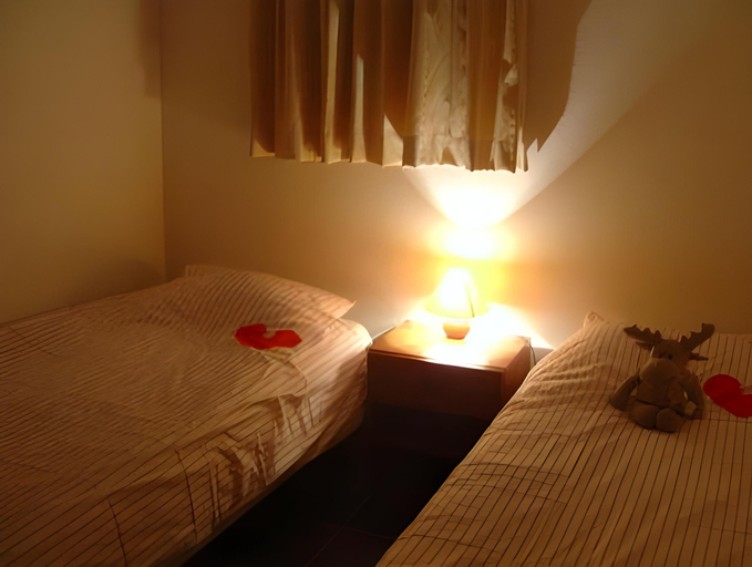 Bedroom 2, Chalet in Vallandry near Paradiski Ski Area, Savoie