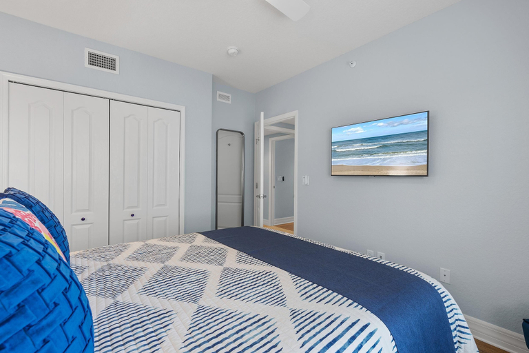 Bedroom 3, Oceanwalk 20-307, Volusia
