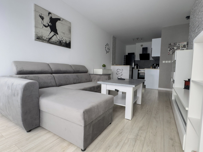 Others 3, RentPlanet - Apartament przy Lotnisku, Poznań City