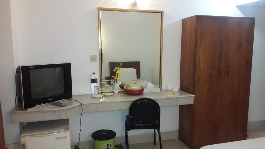 Others 5, Hotel Razmoni Isha Kha International, Dhaka