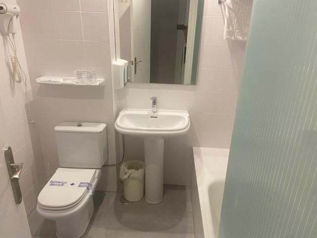 Bathroom 4, Miralcampo, Guadalajara