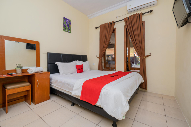 Bedroom 9