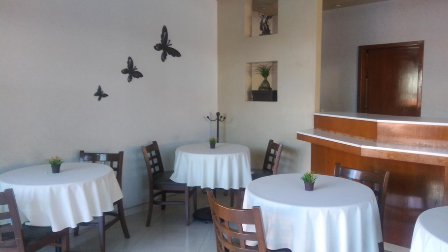 Food & Drinks 4, Hotel La Vista, San Salvador el Verde