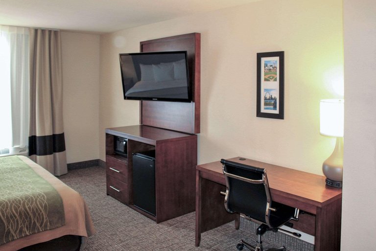 Bedroom 3, Comfort Inn & Suites St. Louis - Chesterfield, Saint Louis