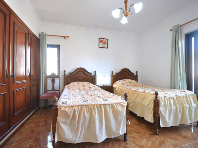 Others 3, Villa in Vilamoura with Pool Near Golf Courses, Loulé