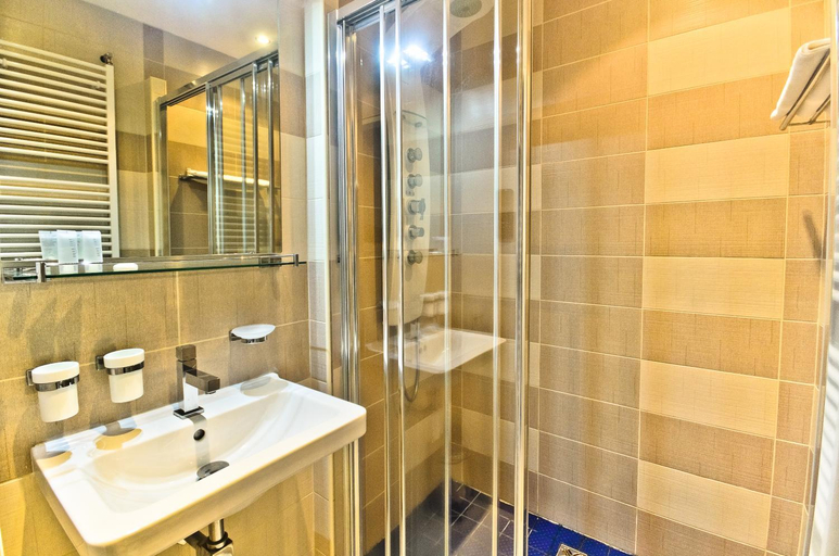 Bathroom 4, Hotel Resort Luna, Havlíčkův Brod