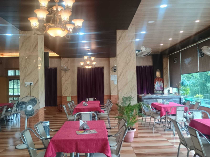 Food & Drinks 3, The Galley, Kangra