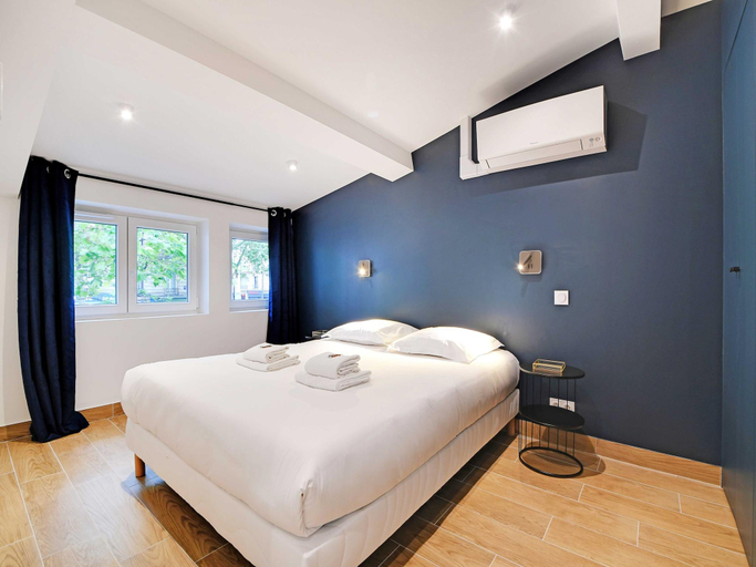 Bedroom 2, Welcoming apartment -1BD-4P - 18th arrd, Paris