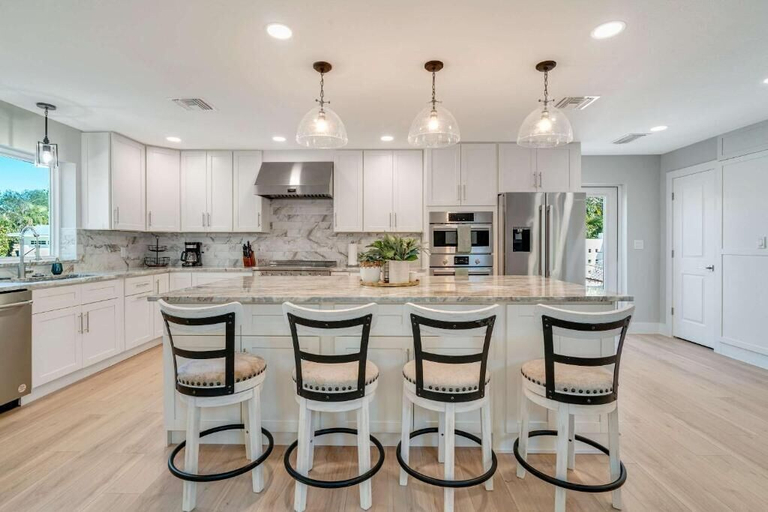 Others 4, Luxury Waterfront Home in Sarasota, Sarasota