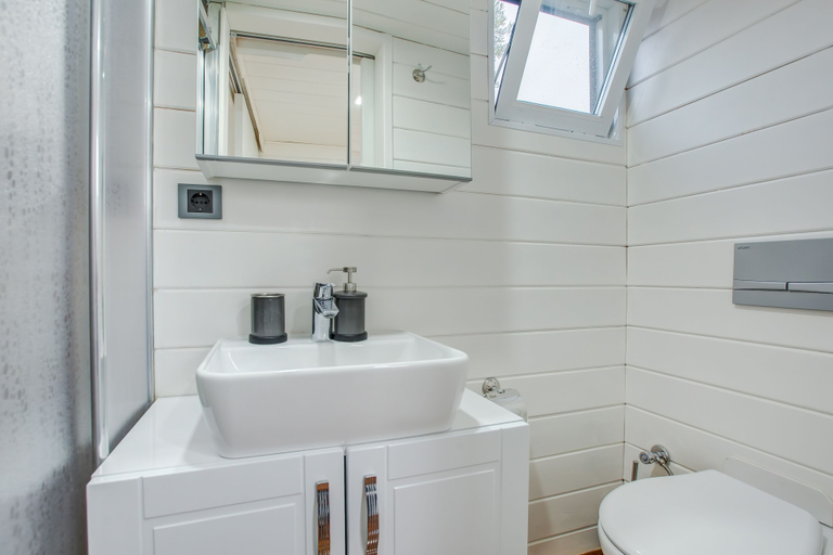 Bathroom 5, Urlachi Çiftliği, Urla