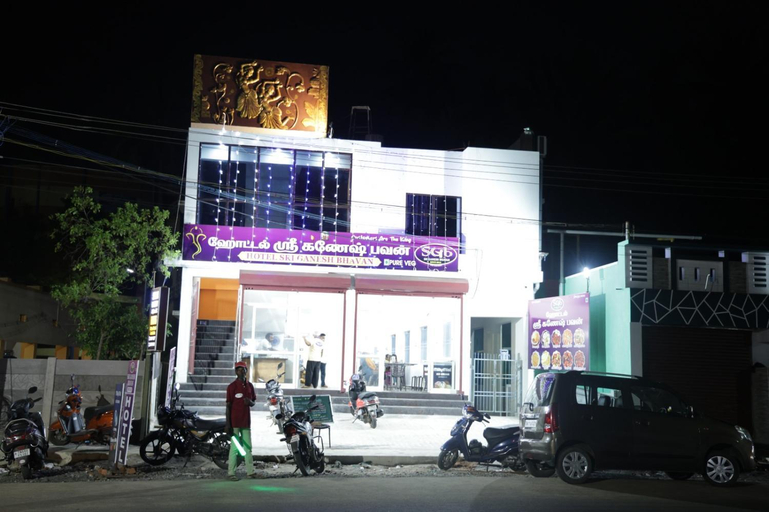 Food & Drinks, SRM Residency, Thanjavur