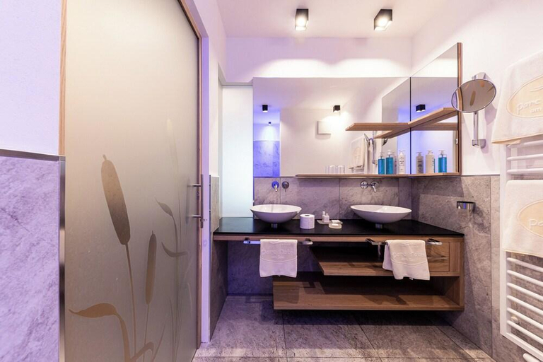Bathroom 4, Parc Hotel Am See, Bolzano
