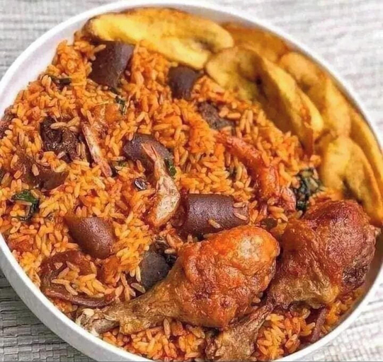 Food & Drinks 4, Noir by Fortys, Surulere