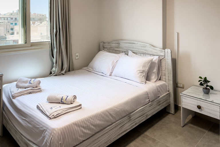 Others 2, Xuru Stays I Elegant & Modern 3 BDR Apt. @ Heliopolis, Heliopolis