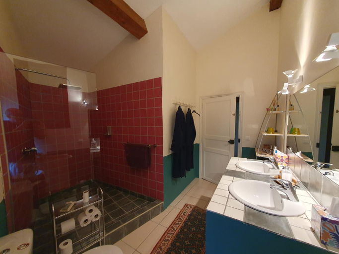 Bathroom 3, Le Clos Ste Anne, Aude