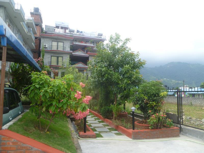 Others 3, The North Face Inn, Gandaki