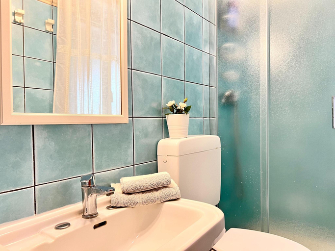 Bathroom 4, Sicilian Poolside Escape for 6, Messina