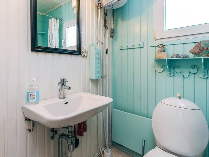 Bathroom, 2 Person Holiday Home in Thyholm-by Traum, Struer