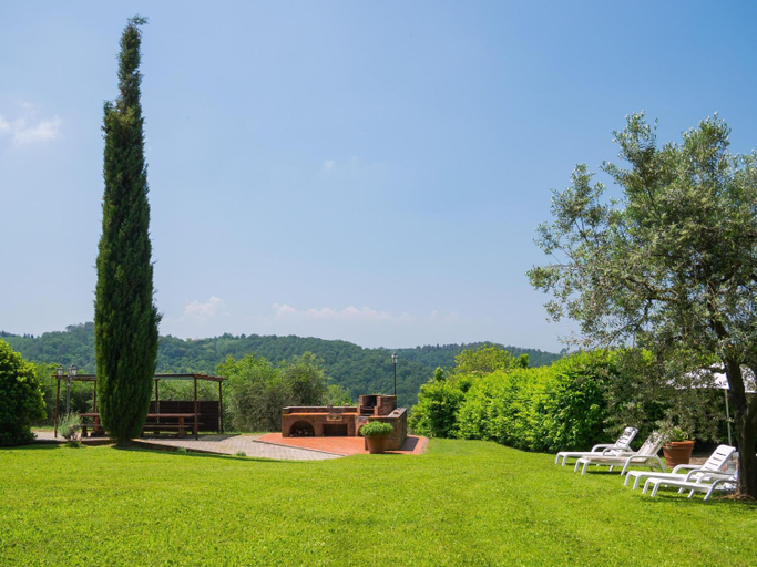 Others 1, Chalet in Tuscany with Pool and Scenic Views, Florence