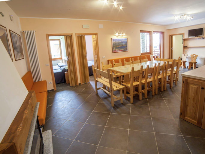 Others 5, Apartment in Antey-Saint-Andre near Ski Lift, Aosta
