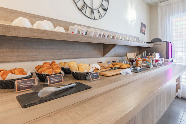 Food & Drinks 5, Appart'City Confort Perpignan Centre Gare, Pyrénées-Orientales