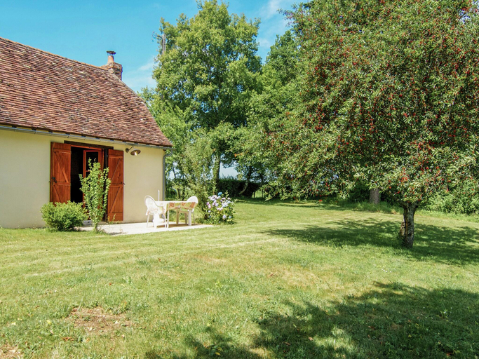 Others 5, Peaceful Cottage in Savignac, Dordogne