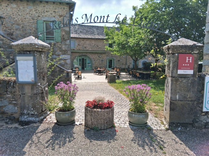 Exterior & Views 2, L'instant Mont le Viaur, Aveyron