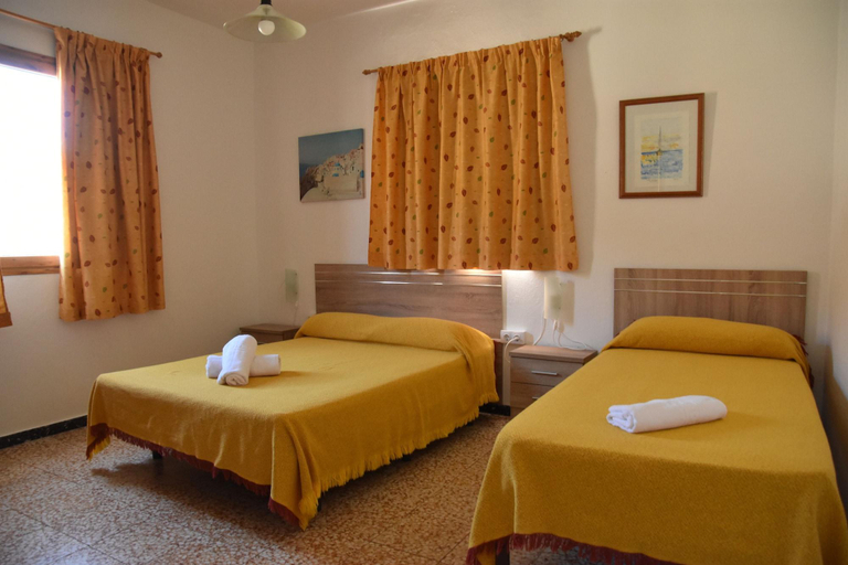 Bedroom 2, Pensión Eva, Las Palmas